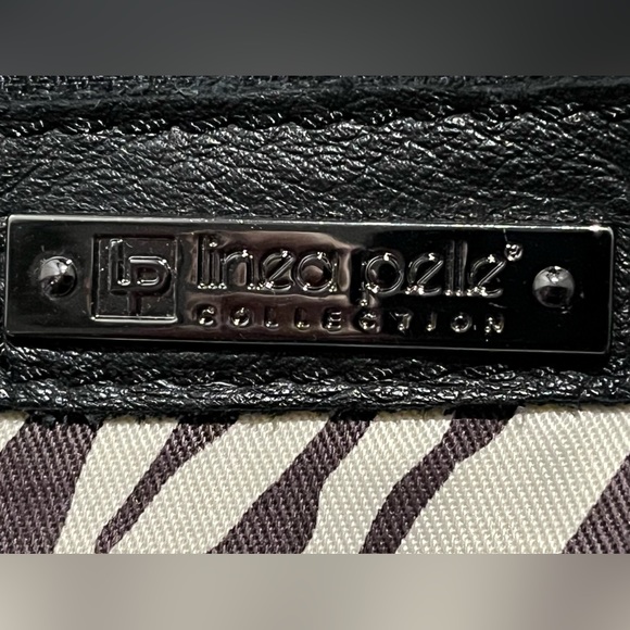 Linea Pelle Black Woven Leather Shoulder Bag - Picture 11 of 12